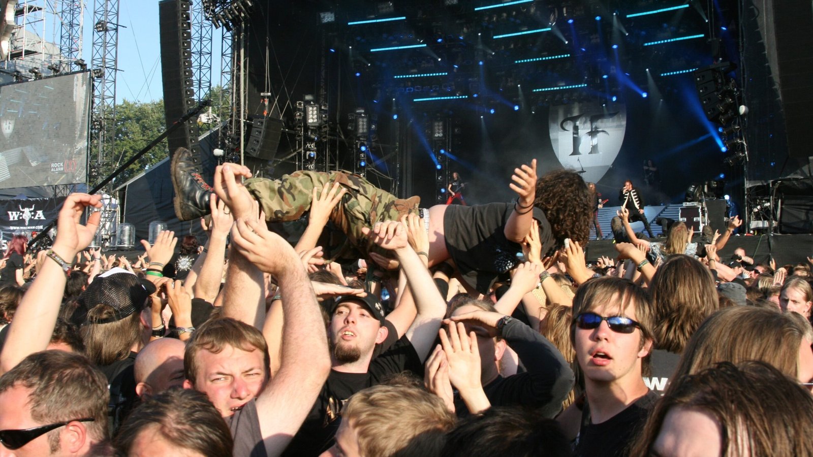 Why Metalheads are Happier 