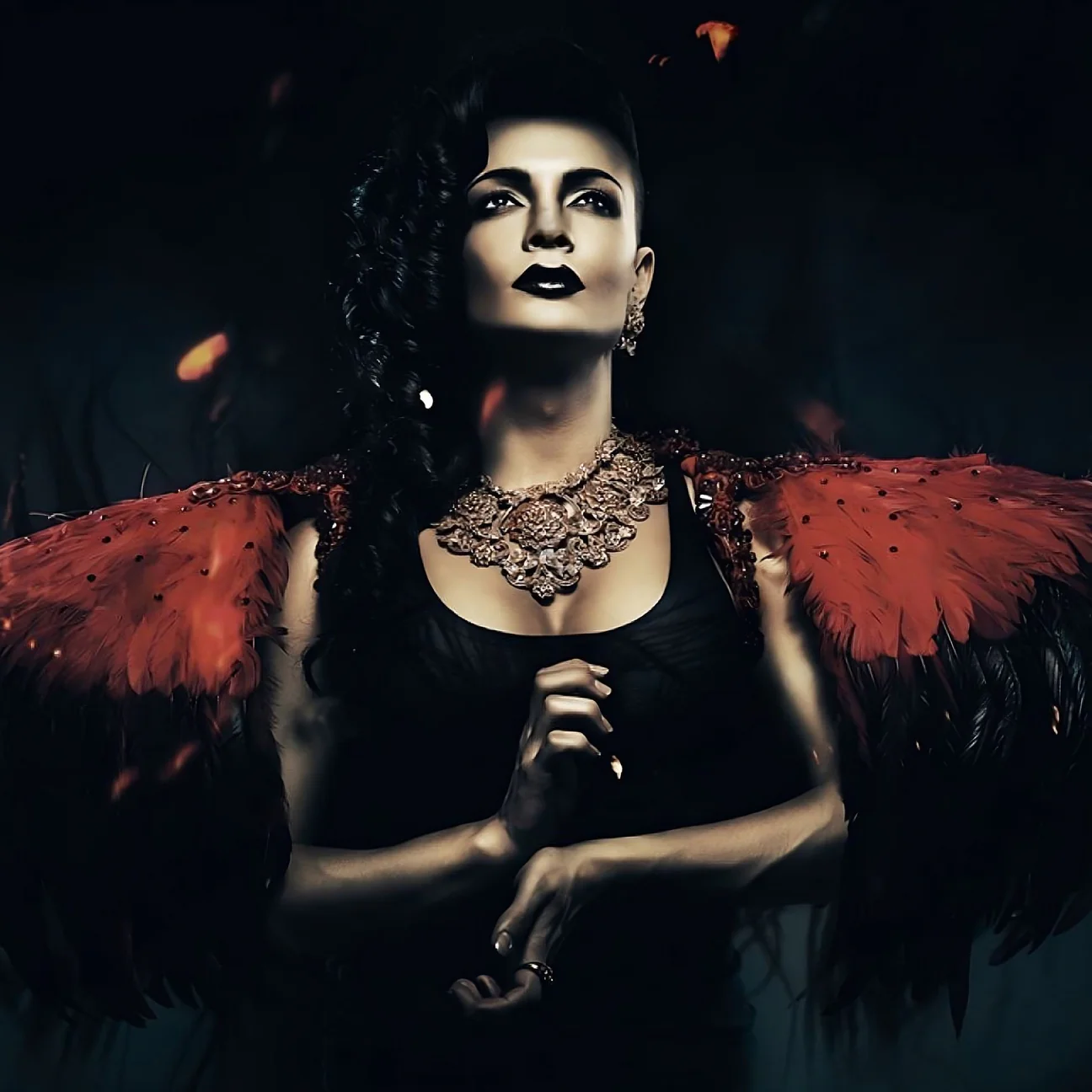 Gothic Fashion Evolution through the ages