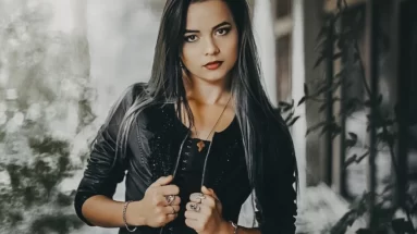 Ultimate Guide to Gothic Fashion