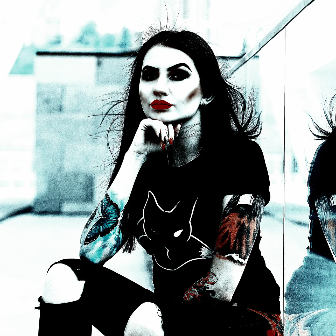 Gothic Street Style Inspo: Embracing the Dark Aesthetic