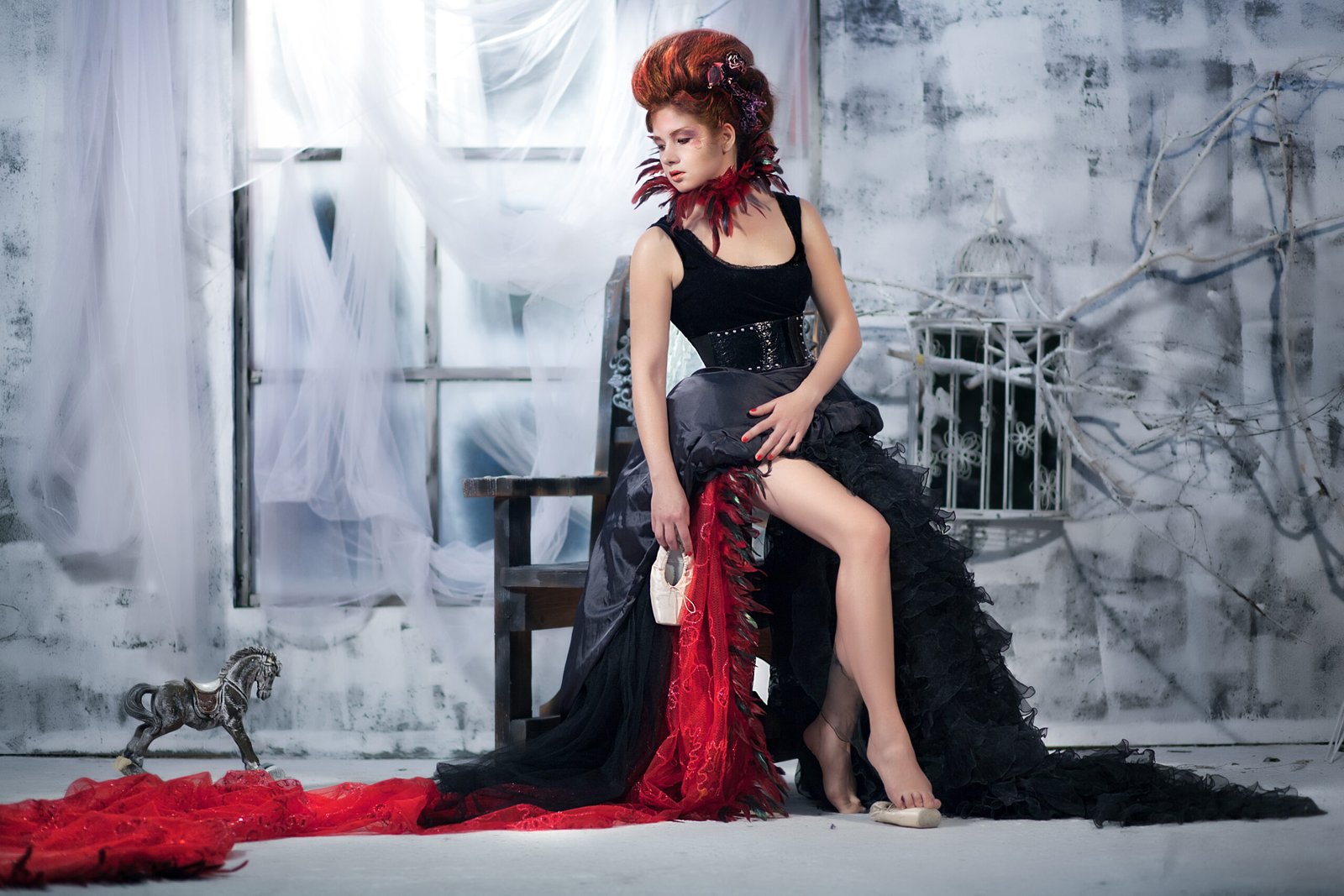 Elegance Unleashed: Embracing the Alternative Long Skirt in Your Wardrobe