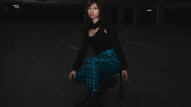 Alternative Outfits with Black Jeans